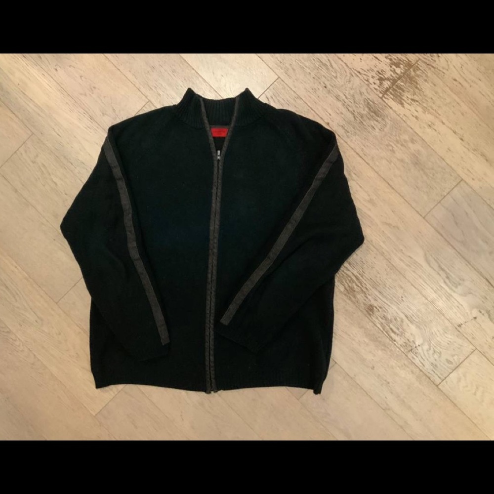 Claiborne Casual 100% cotton knit zip up sweater (men’s L)